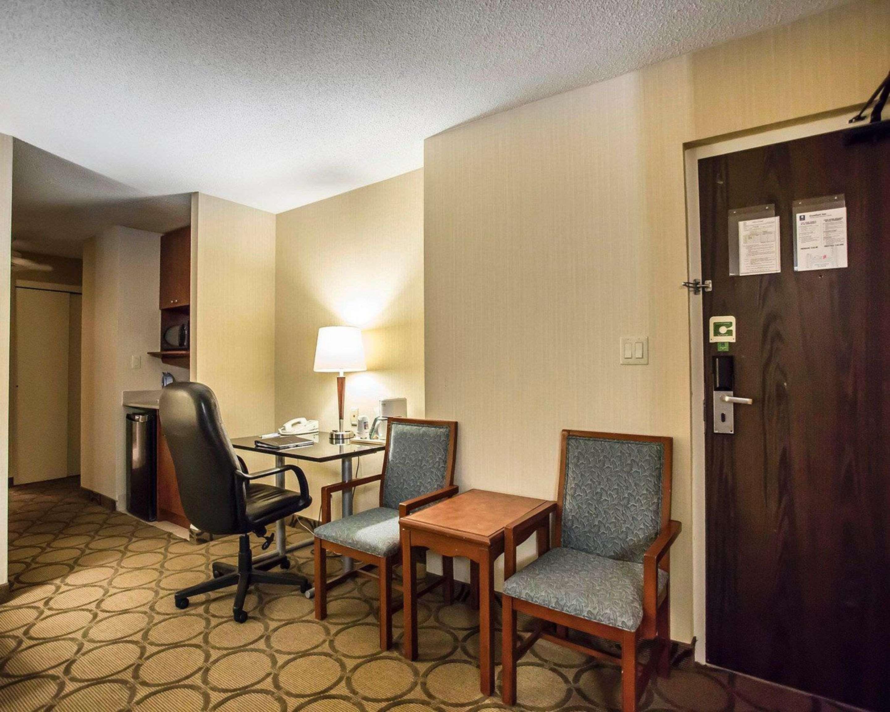 Comfort Inn West Ottawa Eksteriør billede